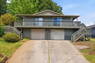 1575 Fircrest Ct SE, Salem, OR 97306 - Photo 1