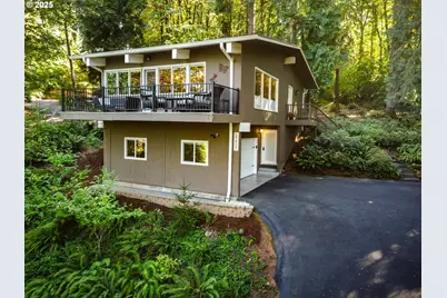 17422 Blue Heron Rd, Lake Oswego, OR 97034 - Photo 1