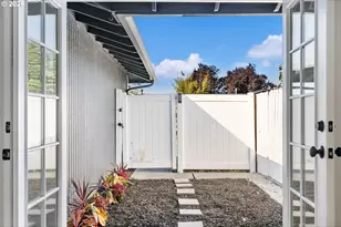 3198 SW 16th Cir, Gresham, OR 97080 - Photo 24