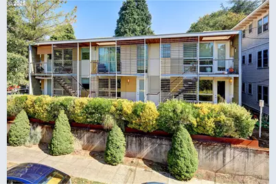1310 SE 14th Ave #3, Portland, OR 97214 - Photo 1