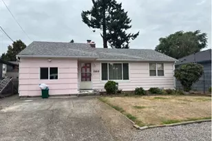 2109 NE 117th Ave, Portland, OR 97220 - Photo 1