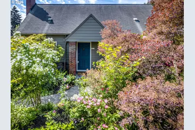 2214 N Emerson St, Portland, OR 97217 - Photo 1