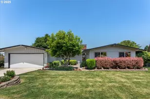 13807 NE Klickitat Ct, Portland, OR 97230 - Photo 1