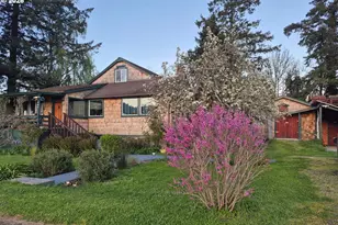 397 Reedsford Rd, Myrtle Point, OR 97458 - Photo 1