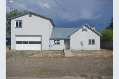 265 N 14th Ave, Elgin, OR 97827 - Photo 1