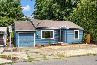 815 NE 14th St, McMinnville, OR 97128 - Photo 1