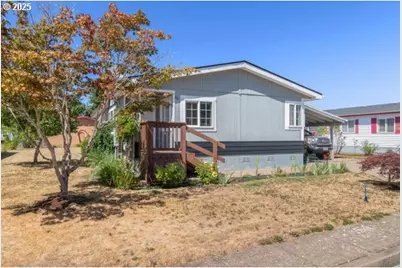 310 Pitney Ln #40, Junction City, OR 97448 - Photo 1