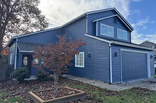 4015 Scenic Dr, Eugene, OR 97404 - Photo 1