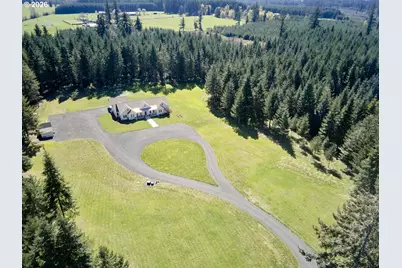 215 Bear Creek Ln, Winlock, WA 98596 - Photo 1