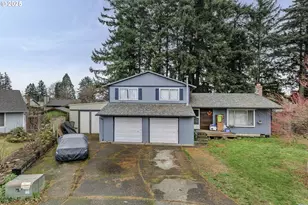 19820 NE Hassalo Ct, Portland, OR 97230 - Photo 1