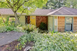 9333 SW 4th Ave, Portland, OR 97219 - Photo 1