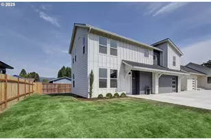 442 Washington St, Woodland, WA 98674 - Photo 1