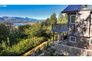 333 Vosburg St, Wheeler, OR 97147 - Photo 1