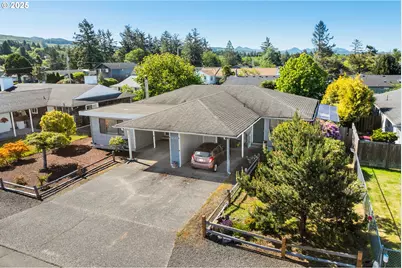 1235 E Broadway St, Seaside, OR 97138 - Photo 1