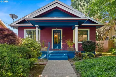 3839 SE Taggart St, Portland, OR 97202 - Photo 1