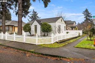 7104 SE Tolman St, Portland, OR 97206 - Photo 1