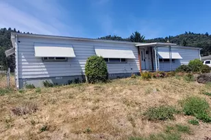 3480 NW Broad St, Roseburg, OR 97471 - Photo 1