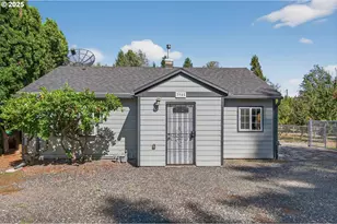 3945 NE Bryant St, Portland, OR 97211 - Photo 1