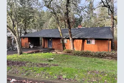 275 W 37th Ave, Eugene, OR 97404 - Photo 1