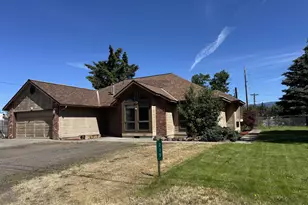 215 N Mill St, Goldendale, WA 98620 - Photo 1