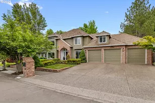 14135 Edenberry Dr, Lake Oswego, OR 97035 - Photo 1