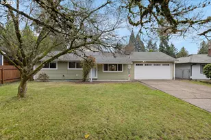 7402 SW Locust St, Portland, OR 97223 - Photo 1