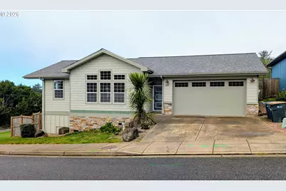 145 NE 71st St, Newport, OR 97365 - Photo 1