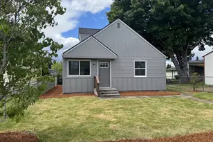 289 28th Ave, Longview, WA 98632 - Photo 1