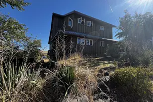 509 Lloyd Ave, Maupin, OR 97037 - Photo 1