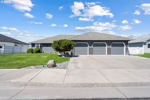 1020 SW 19th Ct, Hermiston, OR 97838 - Photo 2