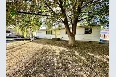 3055 Grove St, Baker City, OR 97814 - Photo 1