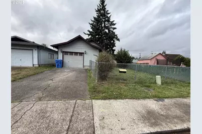 1421 Bowmont Ave, Kelso, WA 98626 - Photo 1