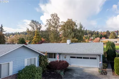 15775 SW Queen Victoria Pl, King City, OR 97224 - Photo 1