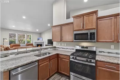 8625 SW Sagert St, Tualatin, OR 97062 - Photo 18
