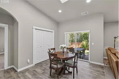 8625 SW Sagert St, Tualatin, OR 97062 - Photo 24