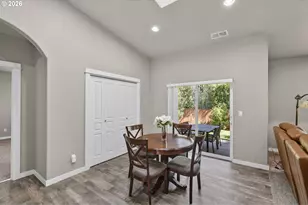 8625 SW Sagert St, Tualatin, OR 97062 - Photo 24