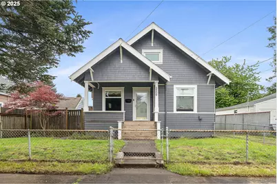 2309 7th St, Tillamook, OR 97141 - Photo 1