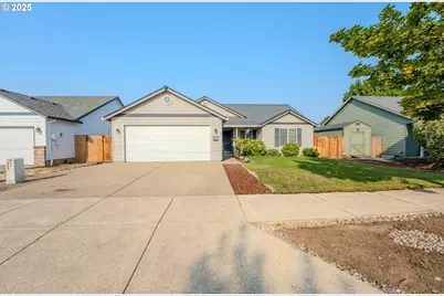 3643 NE Hembree St, McMinnville, OR 97128 - Photo 1