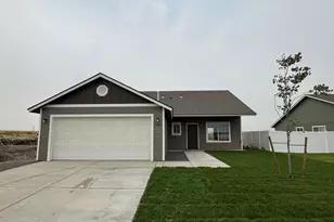 3380 High Desert Loop, Umatilla, OR 97882 - Photo 1