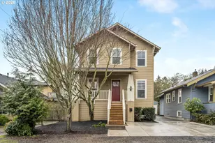 3738 SE Crystal Springs Blvd, Portland, OR 97202 - Photo 1