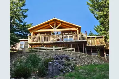 15612 Napa Ln, Brookings, OR 97415 - Photo 1