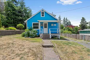 1033 Ohio Ave, North Bend, OR 97459 - Photo 1