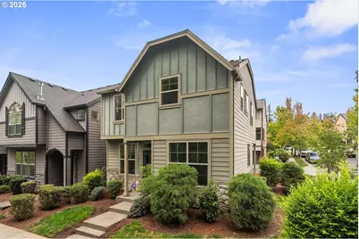 905 SW Mozart Ter, Portland, OR 97225 - Photo 1