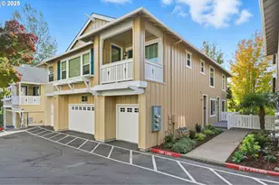 2644 SW Hume Ct, Portland, OR 97219 - Photo 1