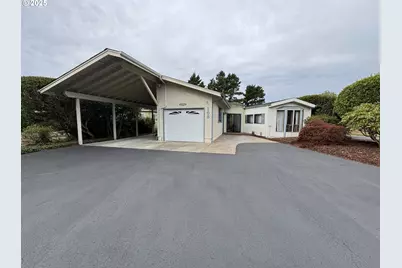 1600 Rhododendron Dr #103, Florence, OR 97439 - Photo 1