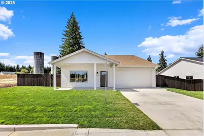 301 Cap Ave, Winlock, WA 98596 - Photo 1