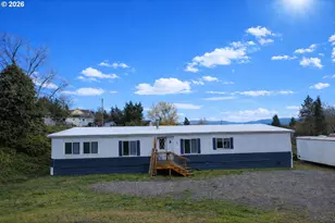 200 Emils Way, Roseburg, OR 97471 - Photo 1