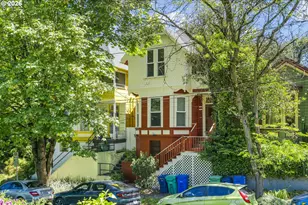 3206 S Kelly Ave, Portland, OR 97239 - Photo 1