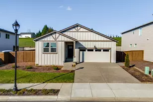 1127 W 15th St, La Center, WA 98629 - Photo 1