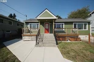 530 Nehalem Ave, Astoria, OR 97103 - Photo 1